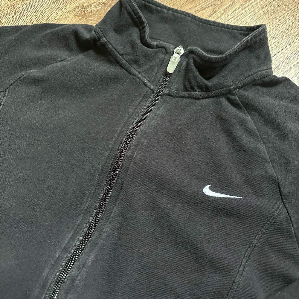 Nike Athletic Fitted Zip Up Long Sleeve Black Top - Picture 4 of 7